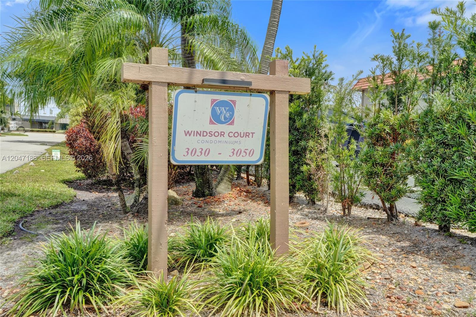 3050 NE 5th Terrace 13