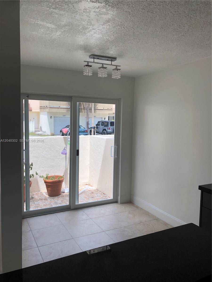 836 NW 82nd Avenue 3
