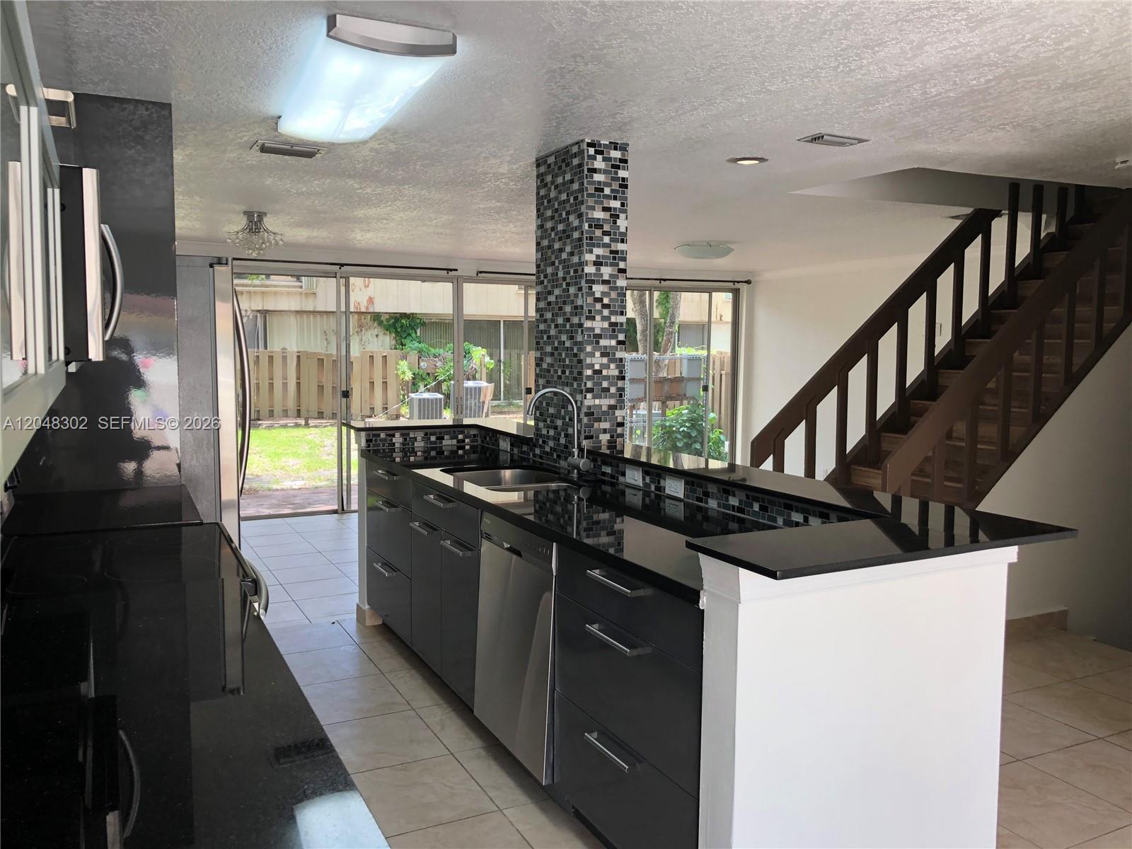 836 NW 82nd Avenue 3