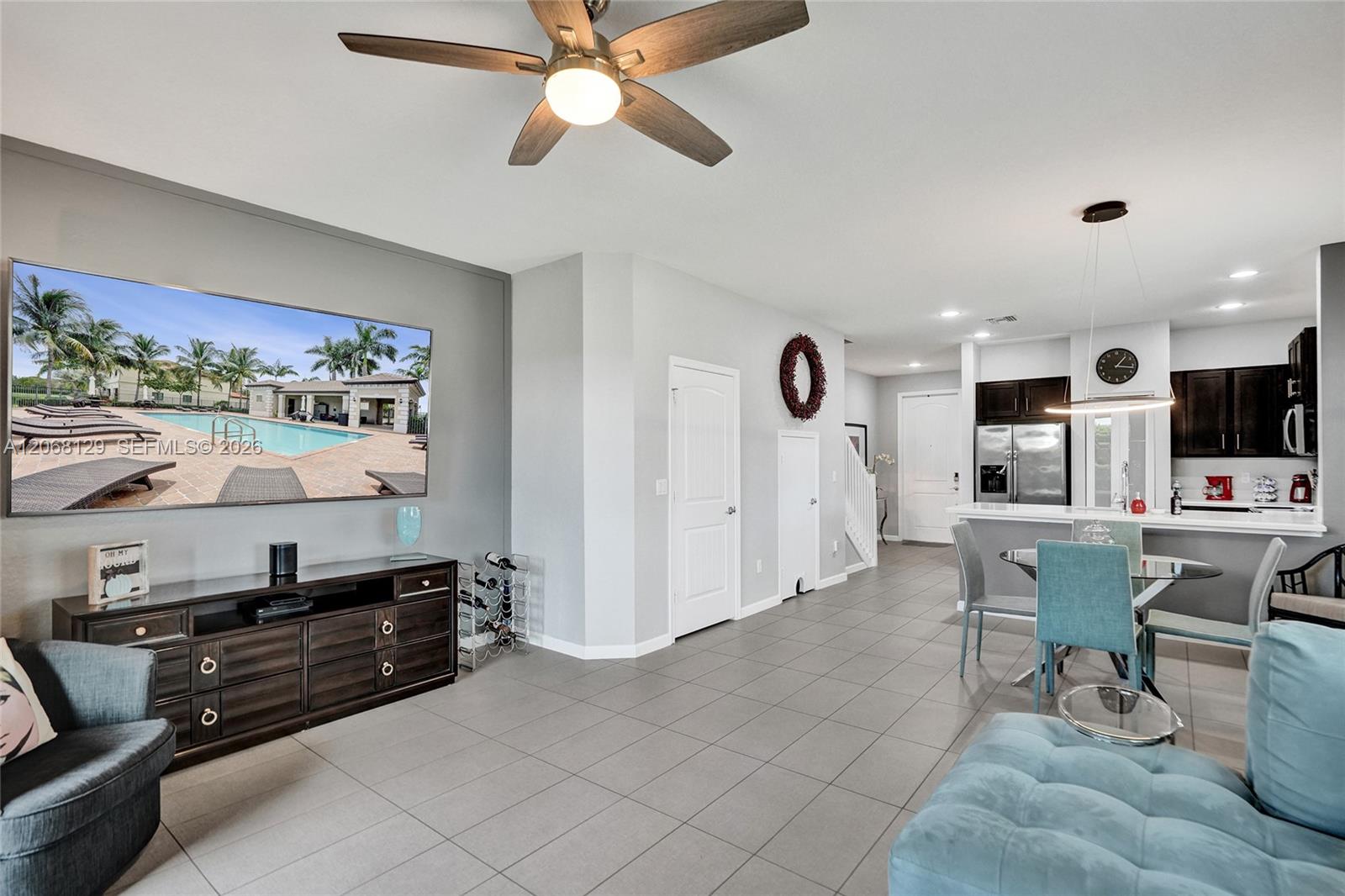 4204 N Dixie Highway 1