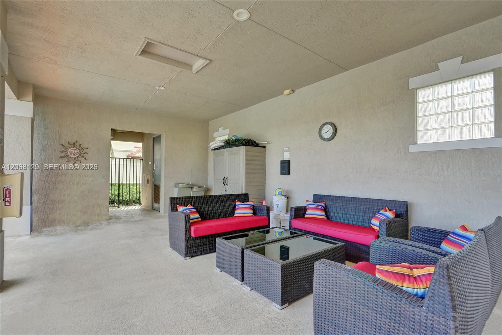 4204 N Dixie Highway 1