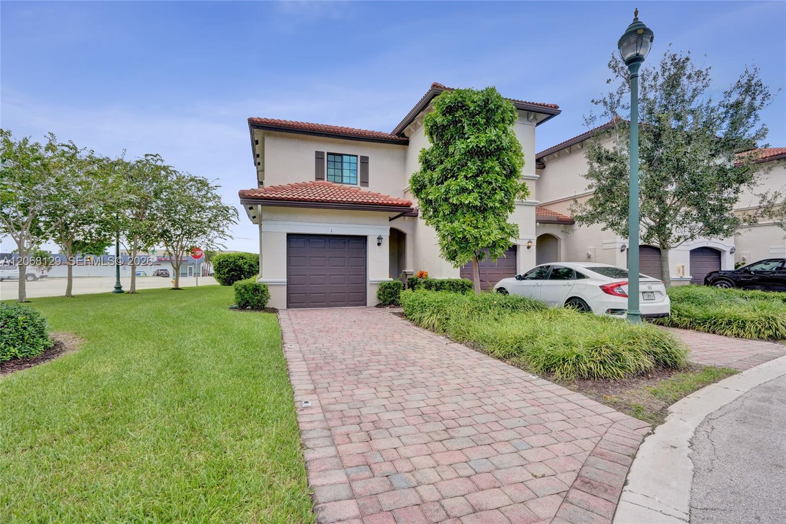 4204 N Dixie Highway 1