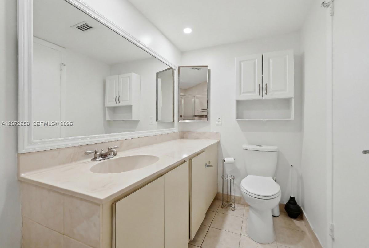 7460 Woodmont Terrace 101