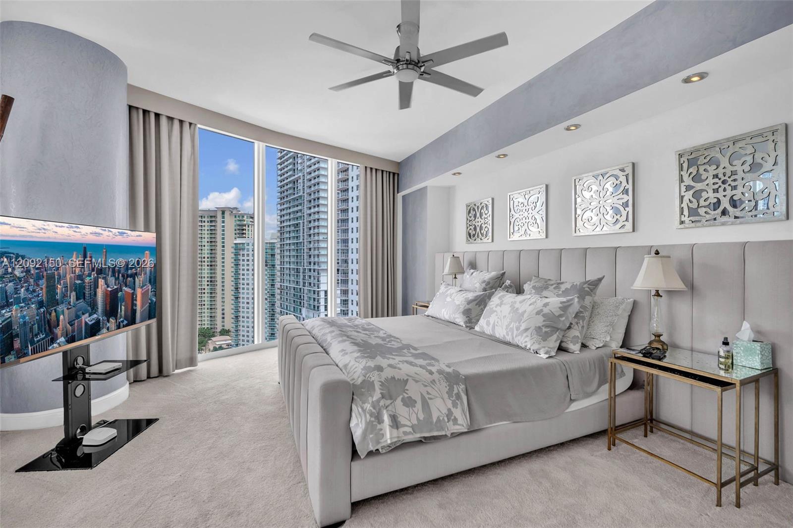 333 Las Olas Way 2807