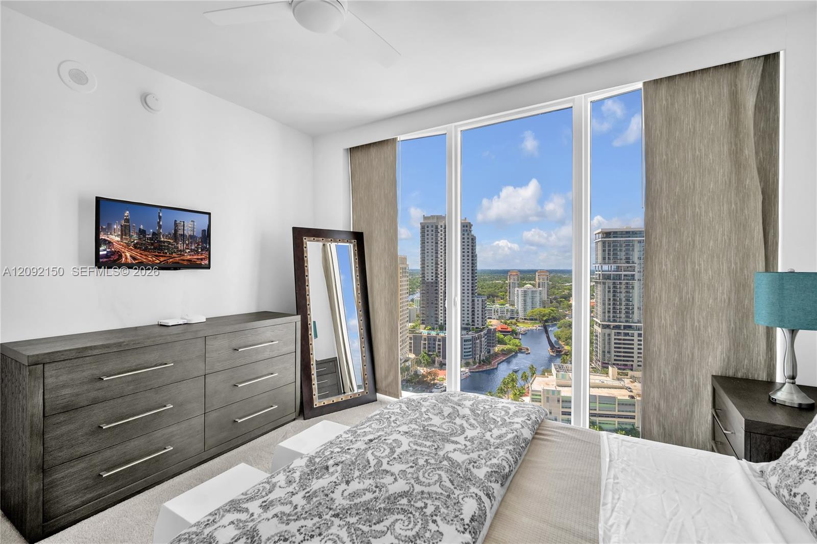 333 Las Olas Way 2807
