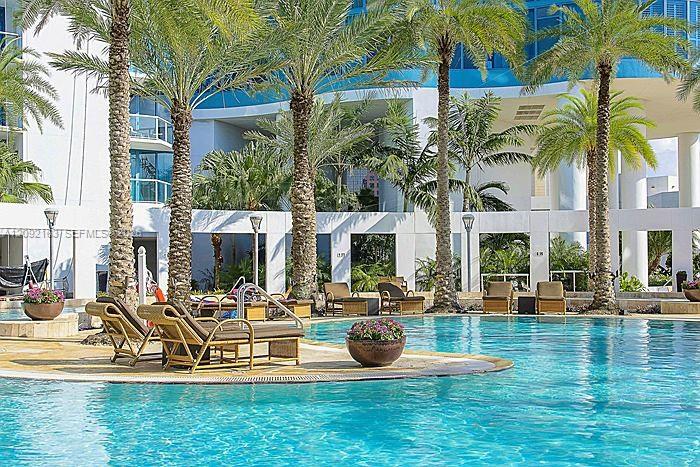 333 Las Olas Way 1207