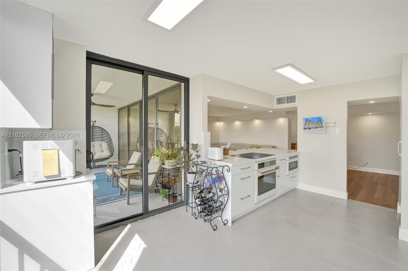 1901 N Ocean Boulevard 3B