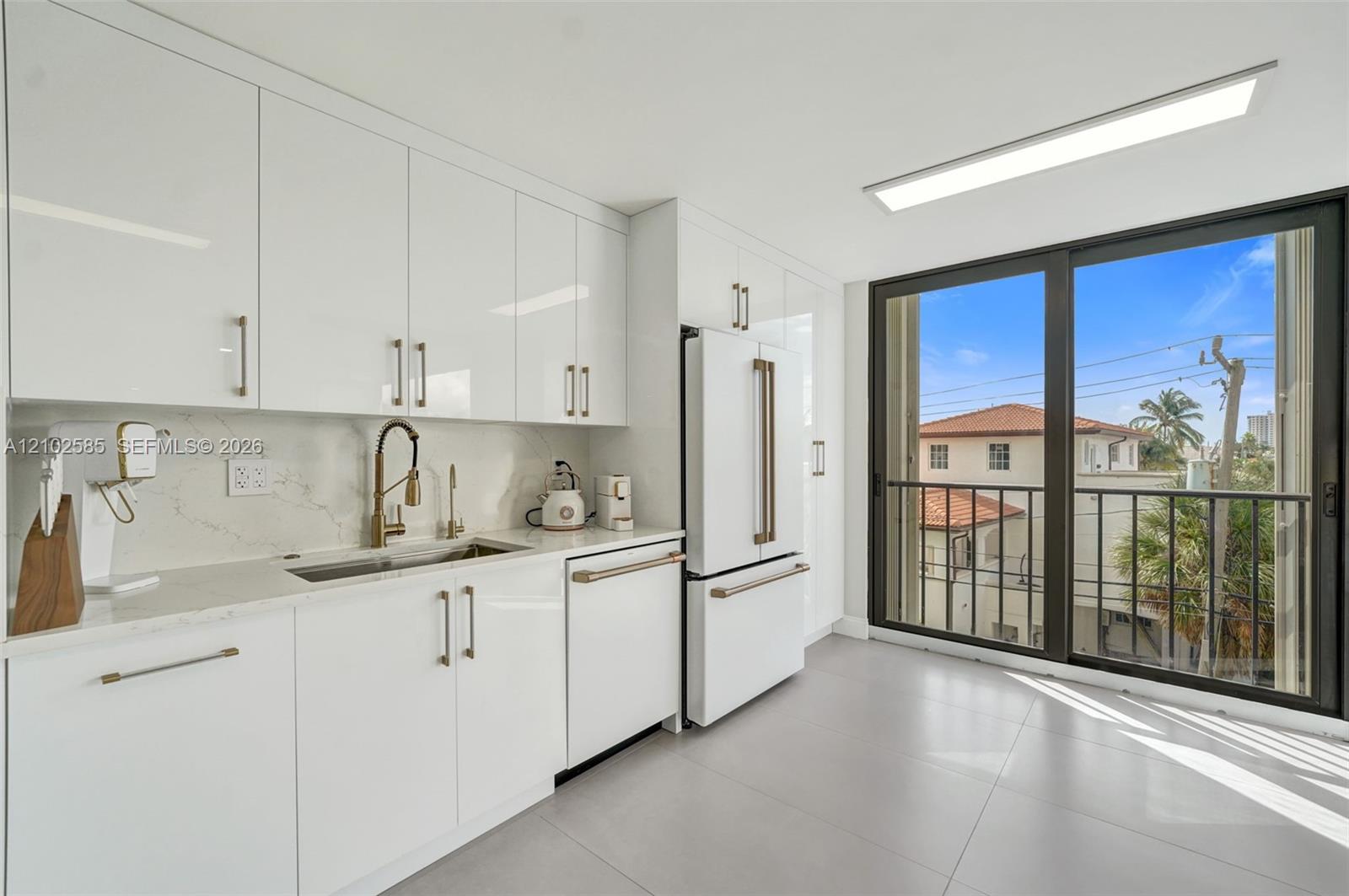 1901 N Ocean Boulevard 3B