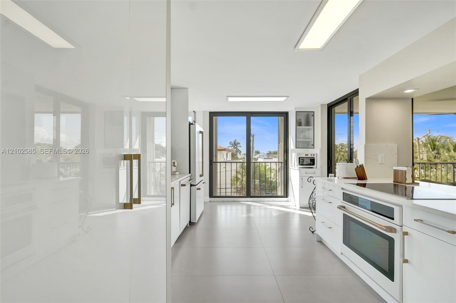 1901 N Ocean Boulevard 3B