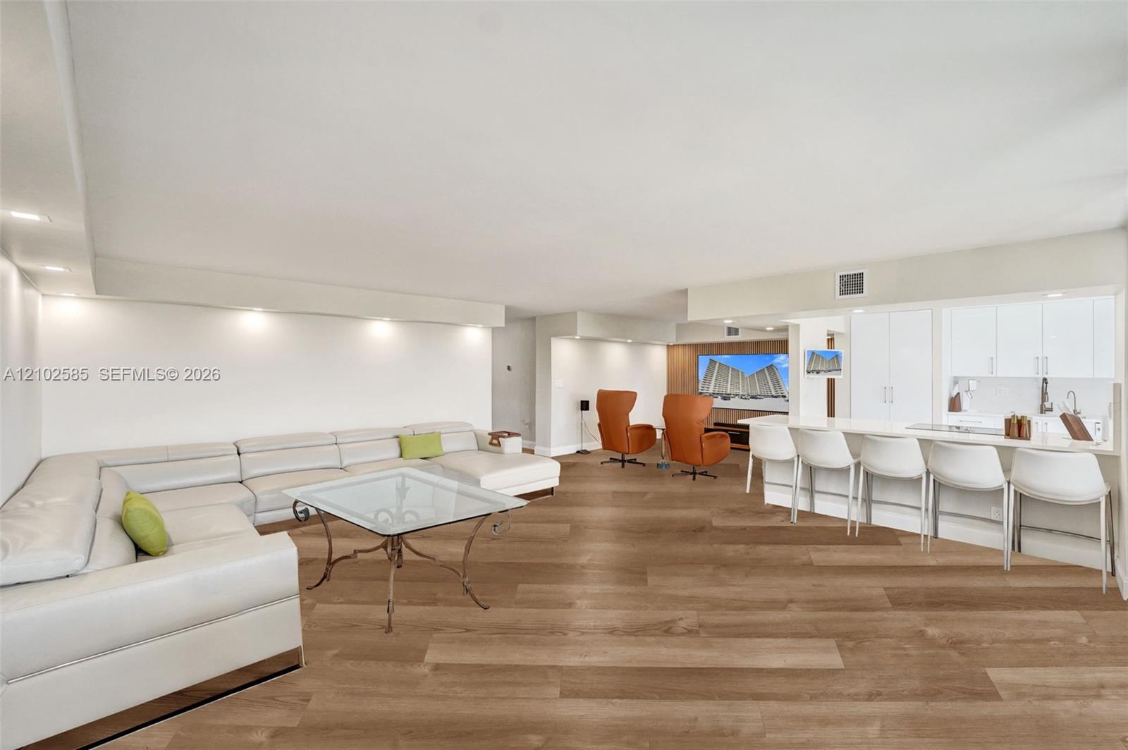 1901 N Ocean Boulevard 3B