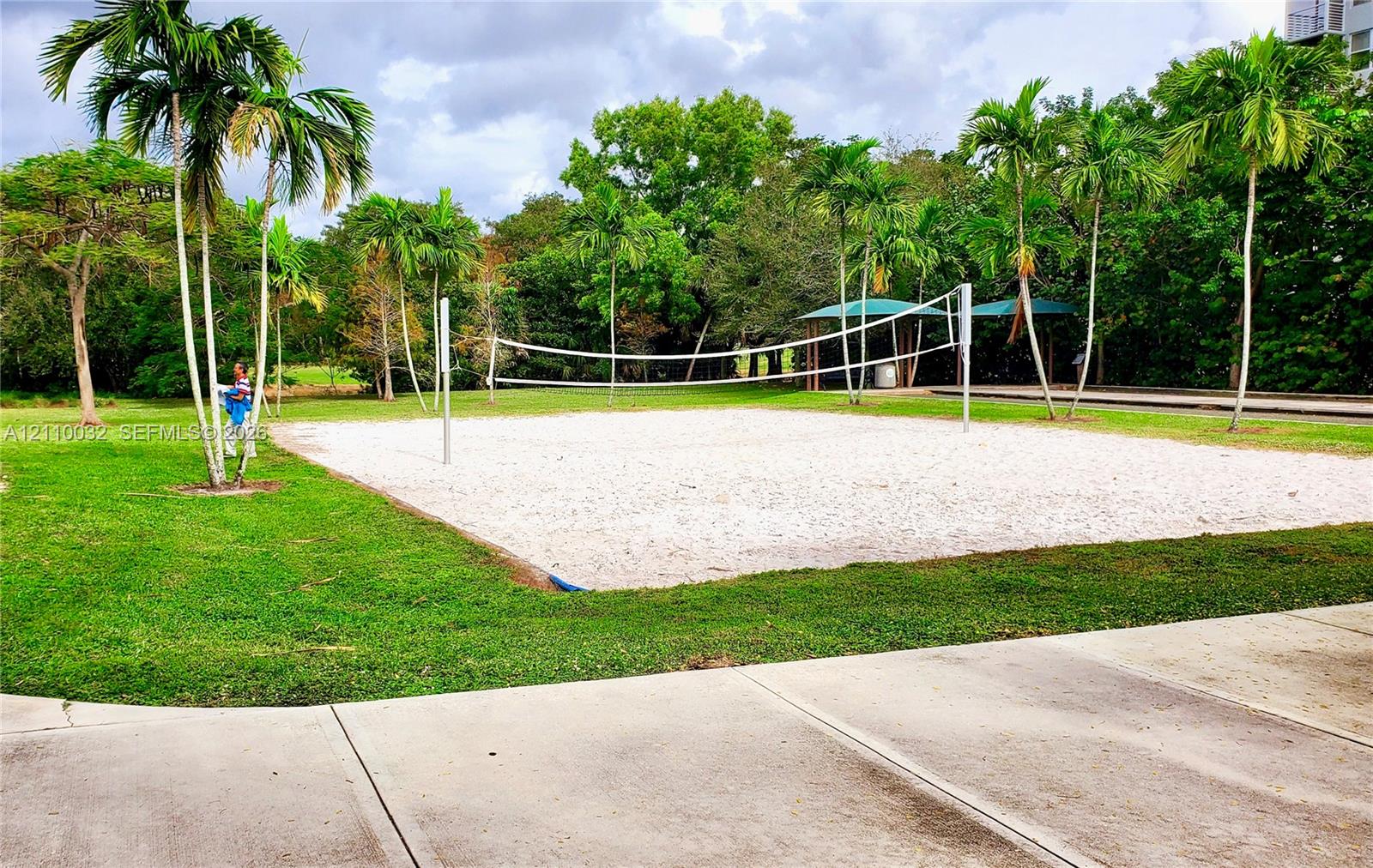 605 Oaks Drive 601