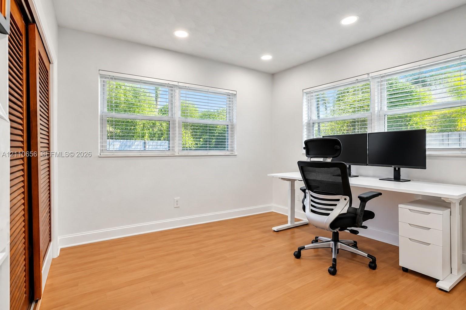 30 NE 48th Court