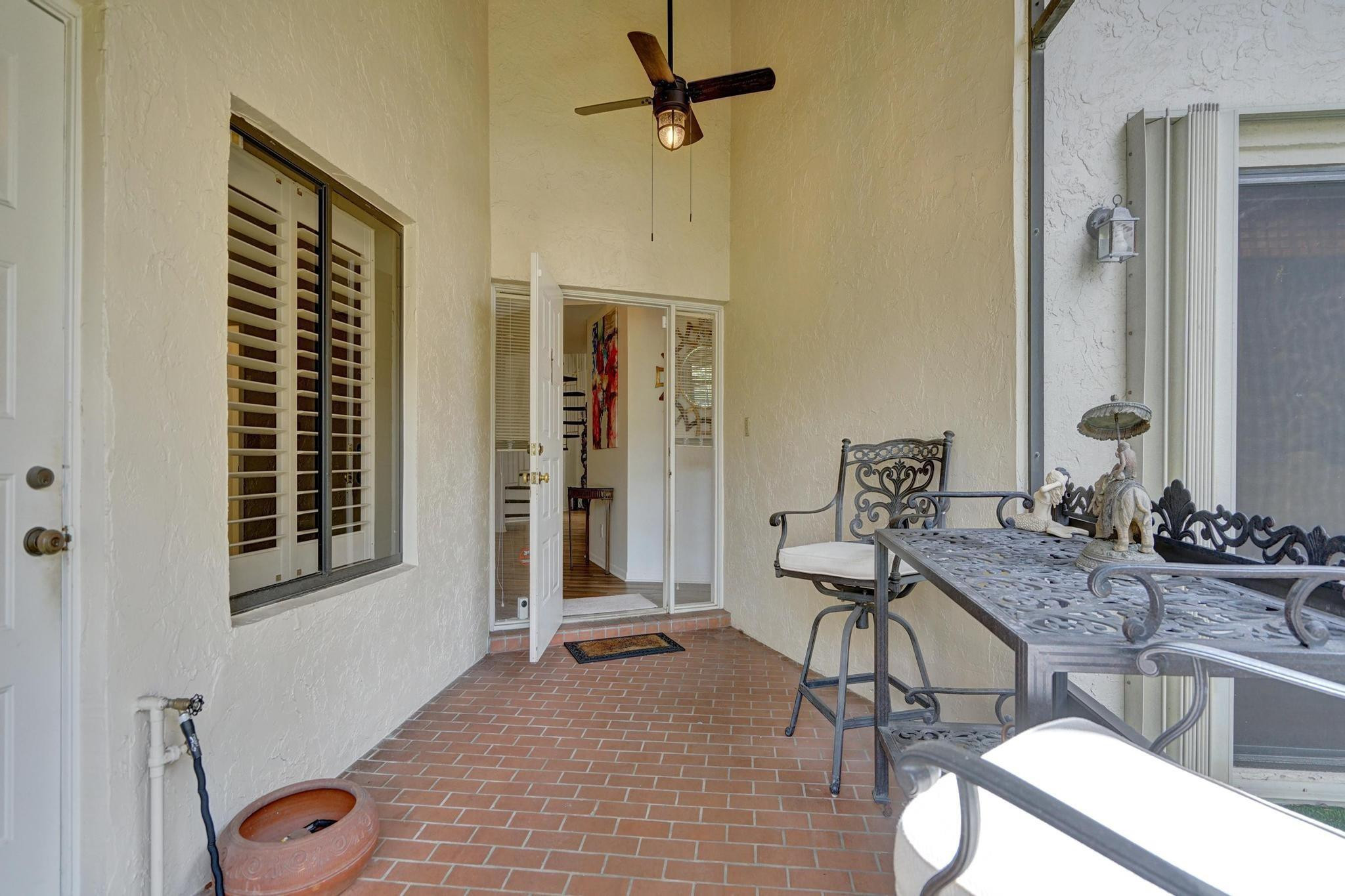 23417 Water Circle