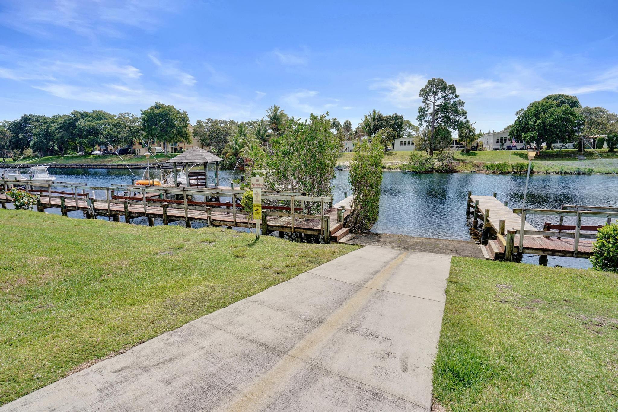 23417 Water Circle