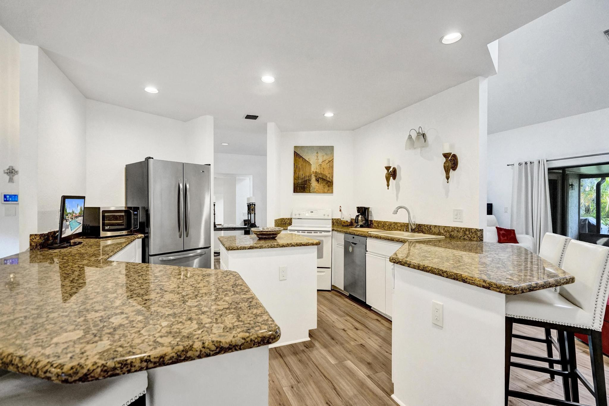 23417 Water Circle