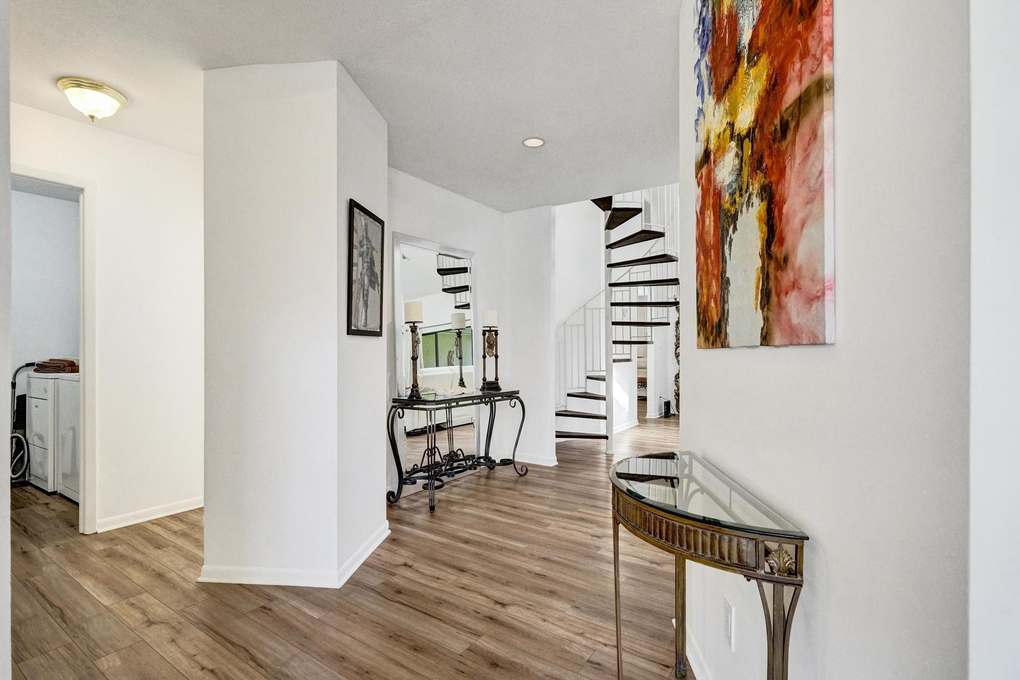 23417 Water Circle