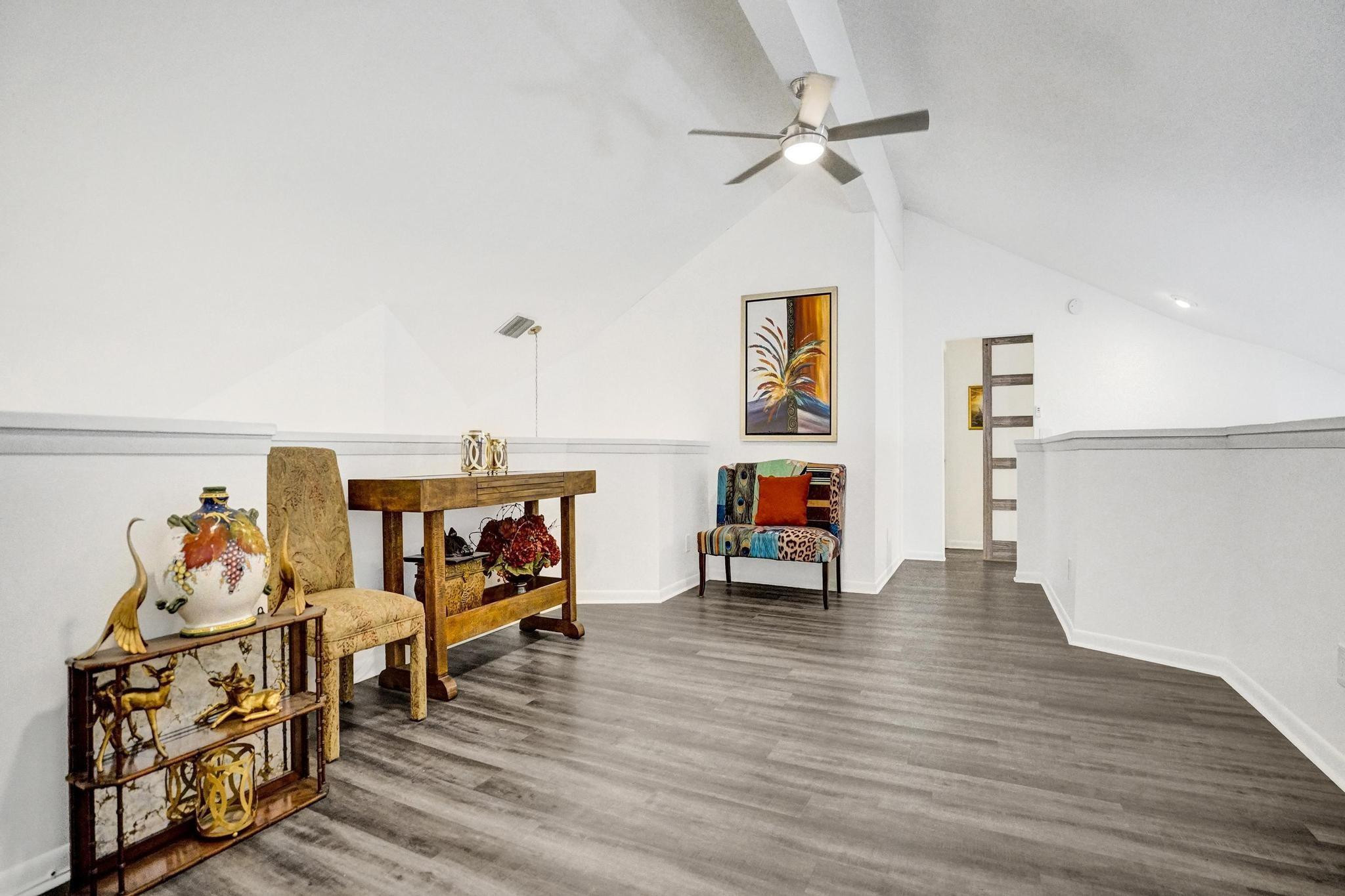 23417 Water Circle