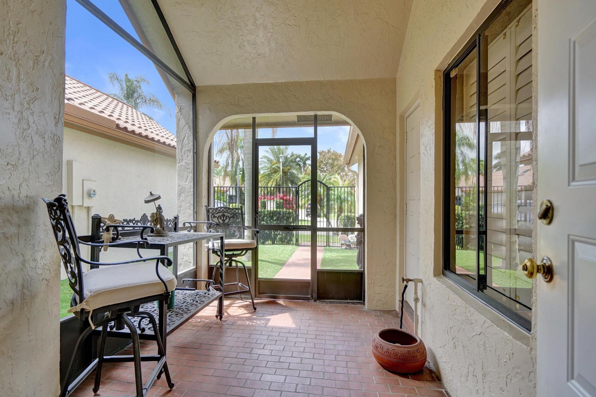 23417 Water Circle
