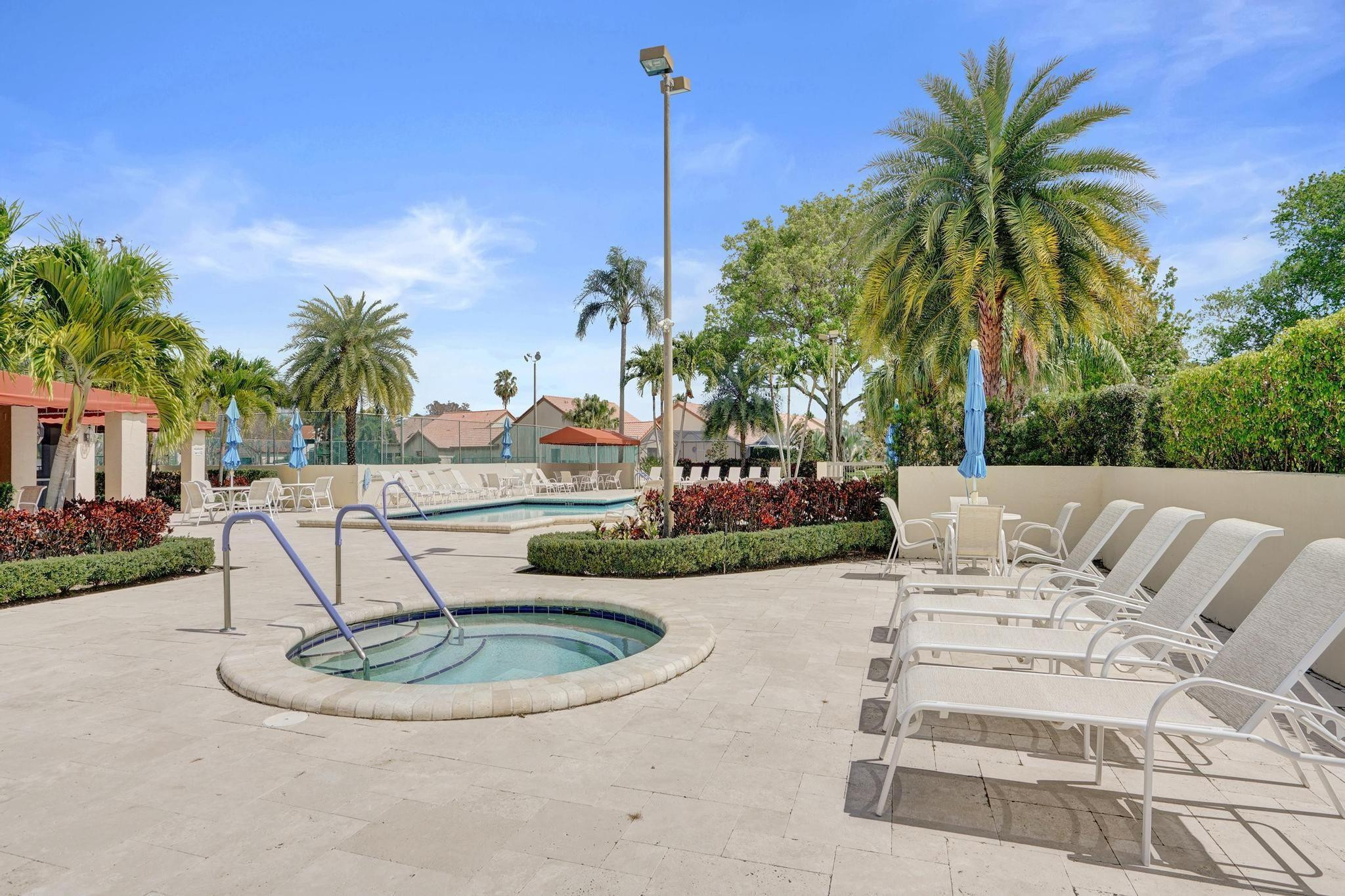 23417 Water Circle