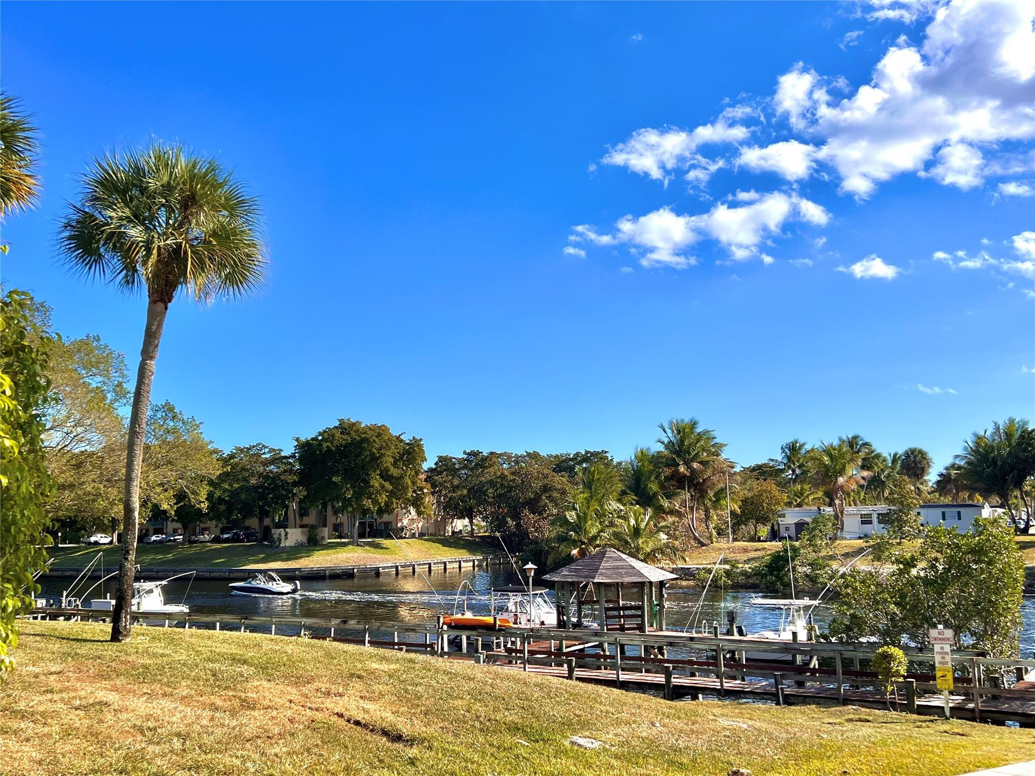 23417 Water Circle