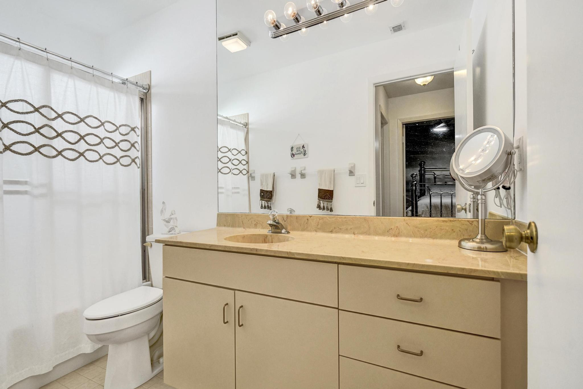 23417 Water Circle