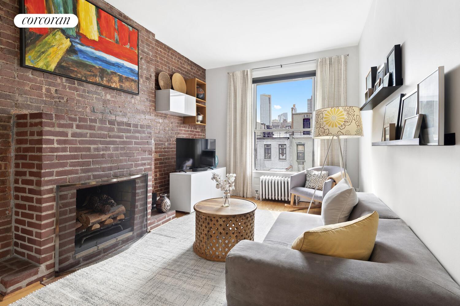 116 W 76TH Street 5R