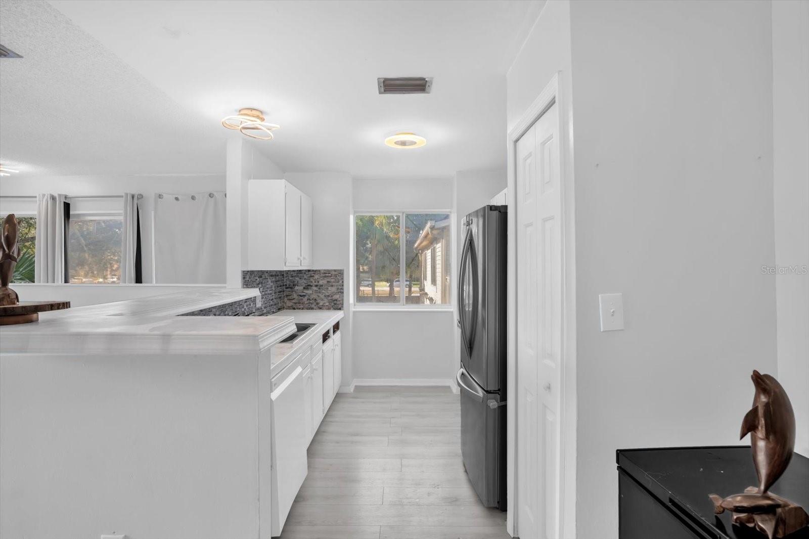 1121 SPRING MEADOW DR #11221