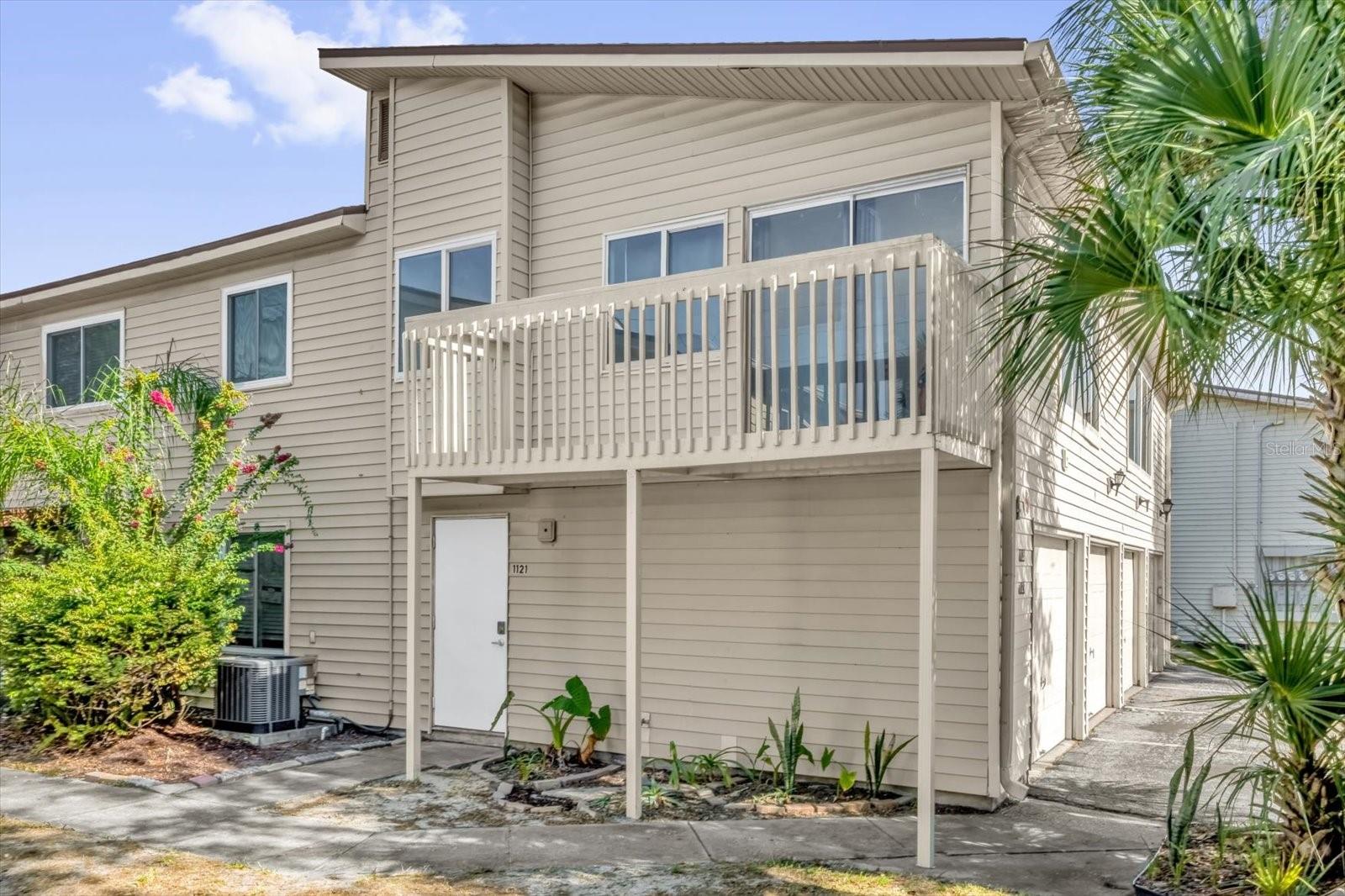 1121 SPRING MEADOW DR #11221