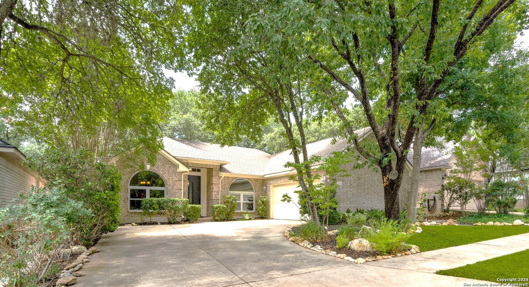 1706 ASPEN RDG