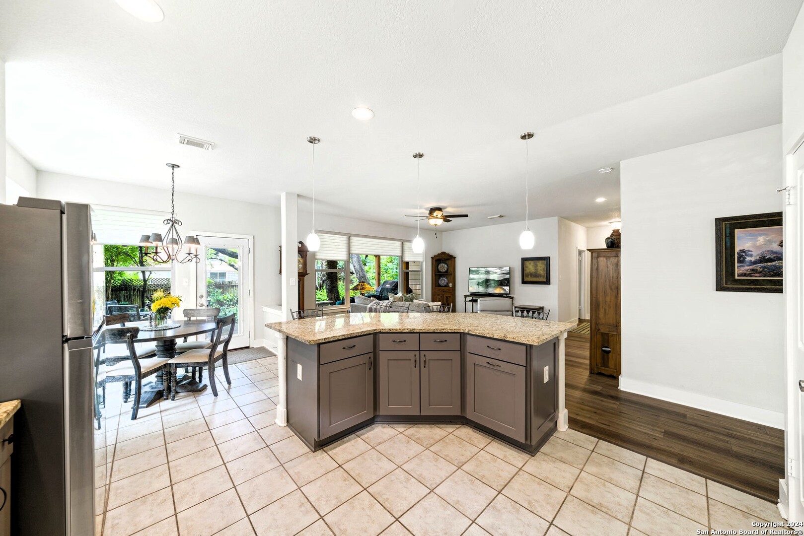 1706 ASPEN RDG