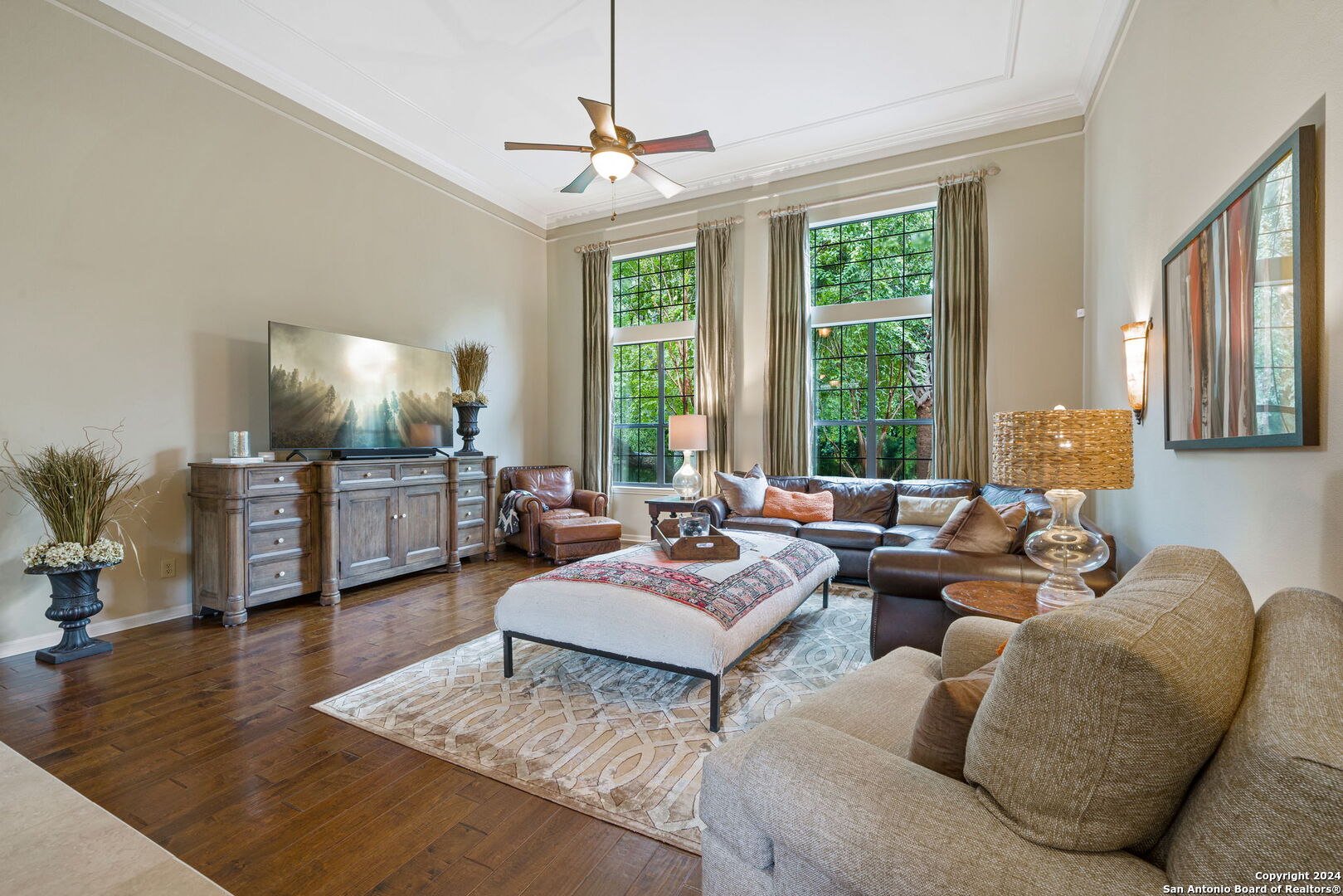 11 INWOOD MANOR