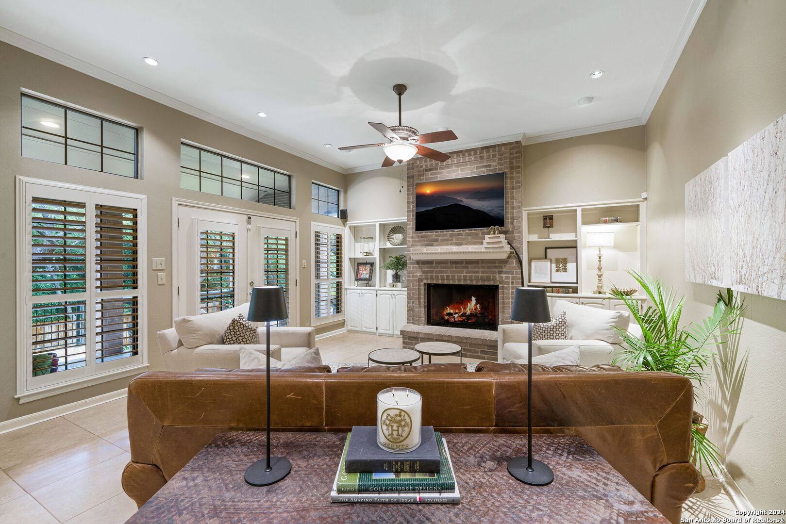 11 INWOOD MANOR