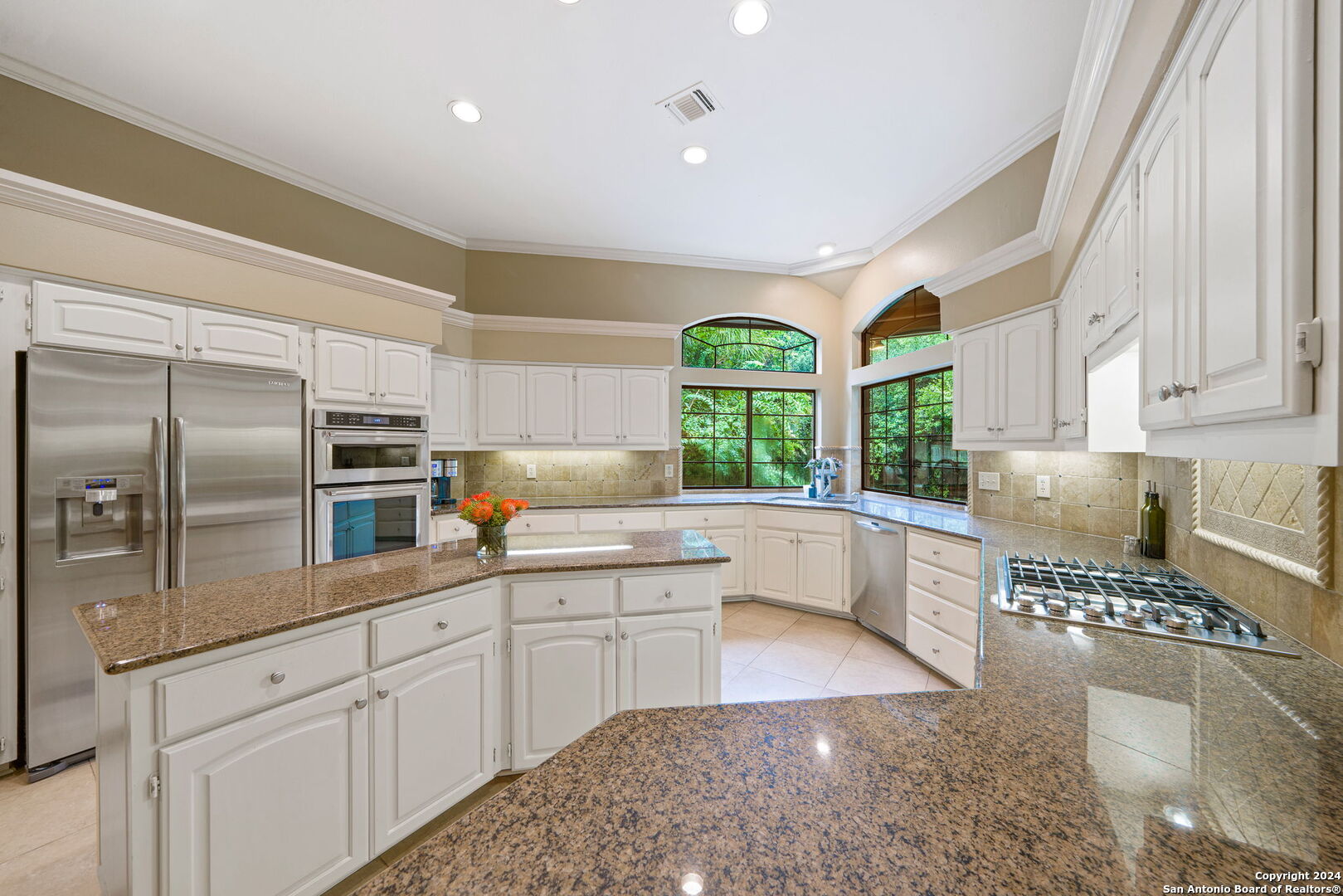 11 INWOOD MANOR
