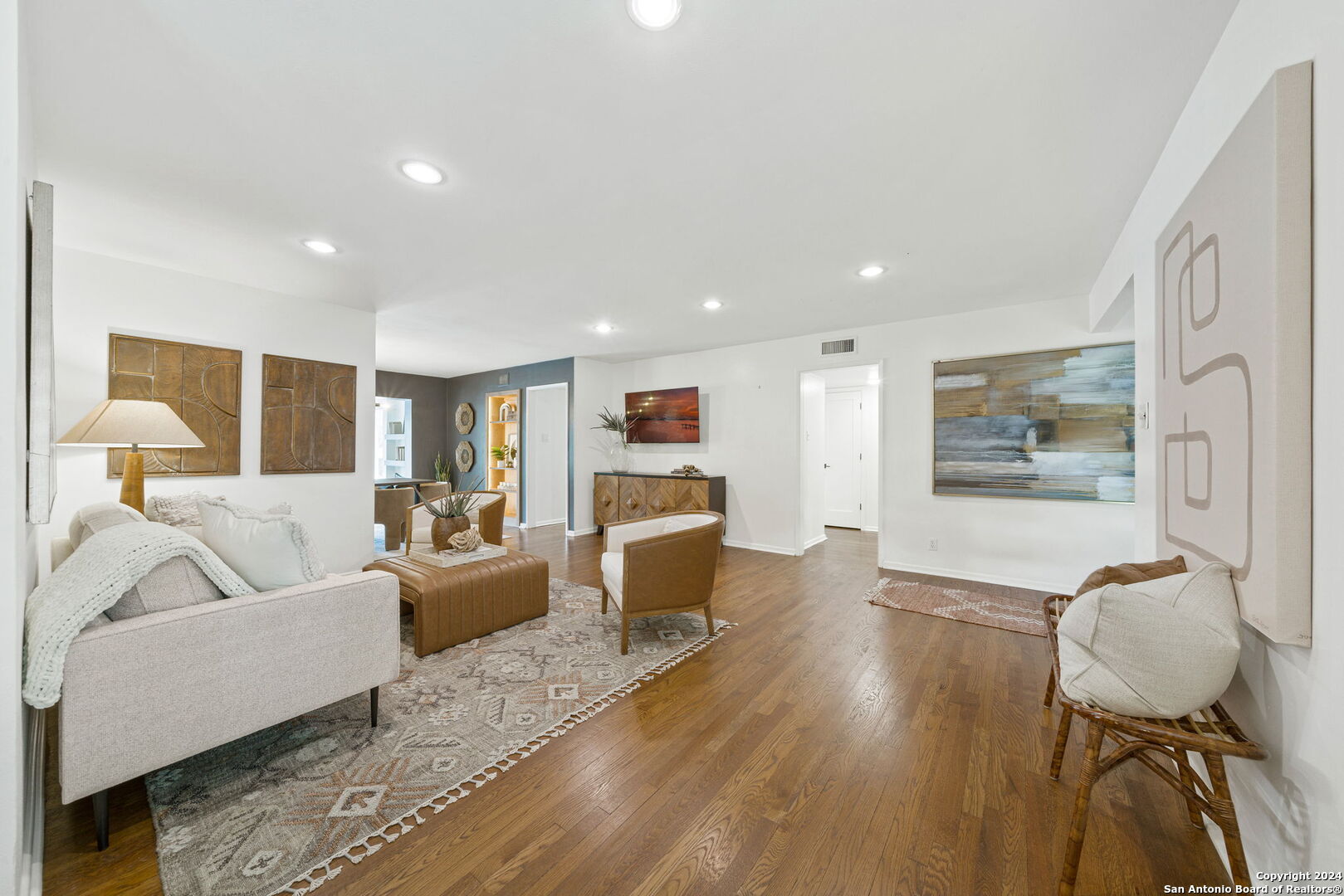 451 Forrest Hill