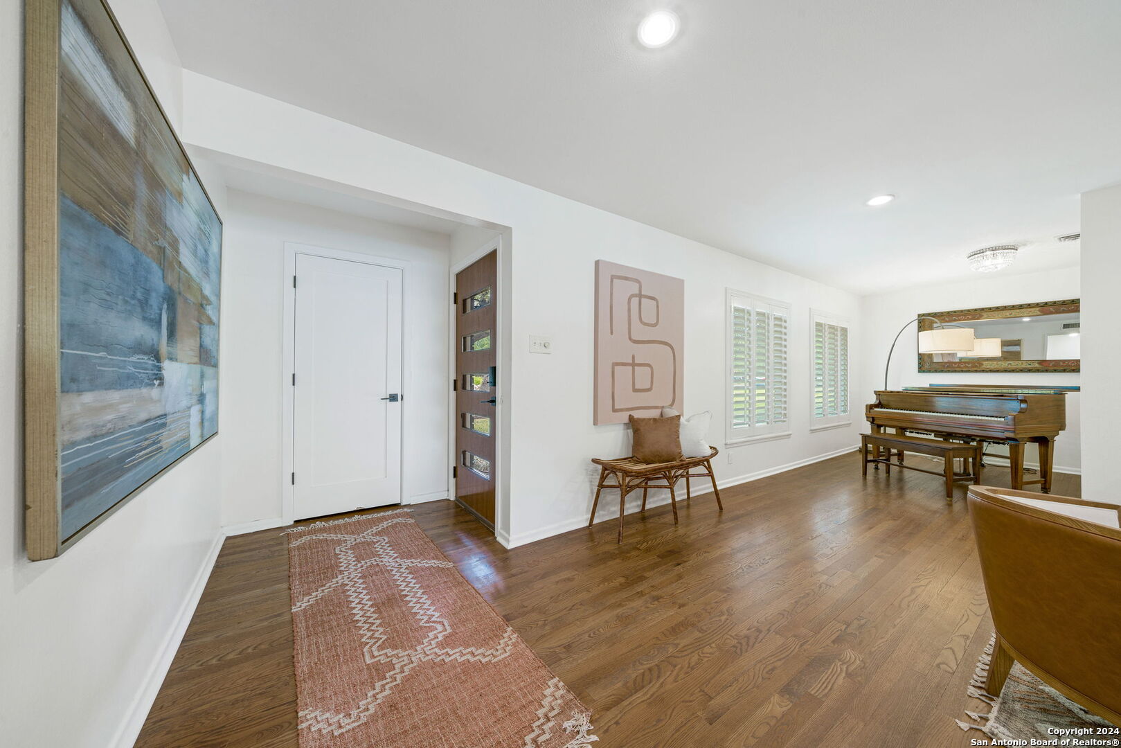 451 Forrest Hill