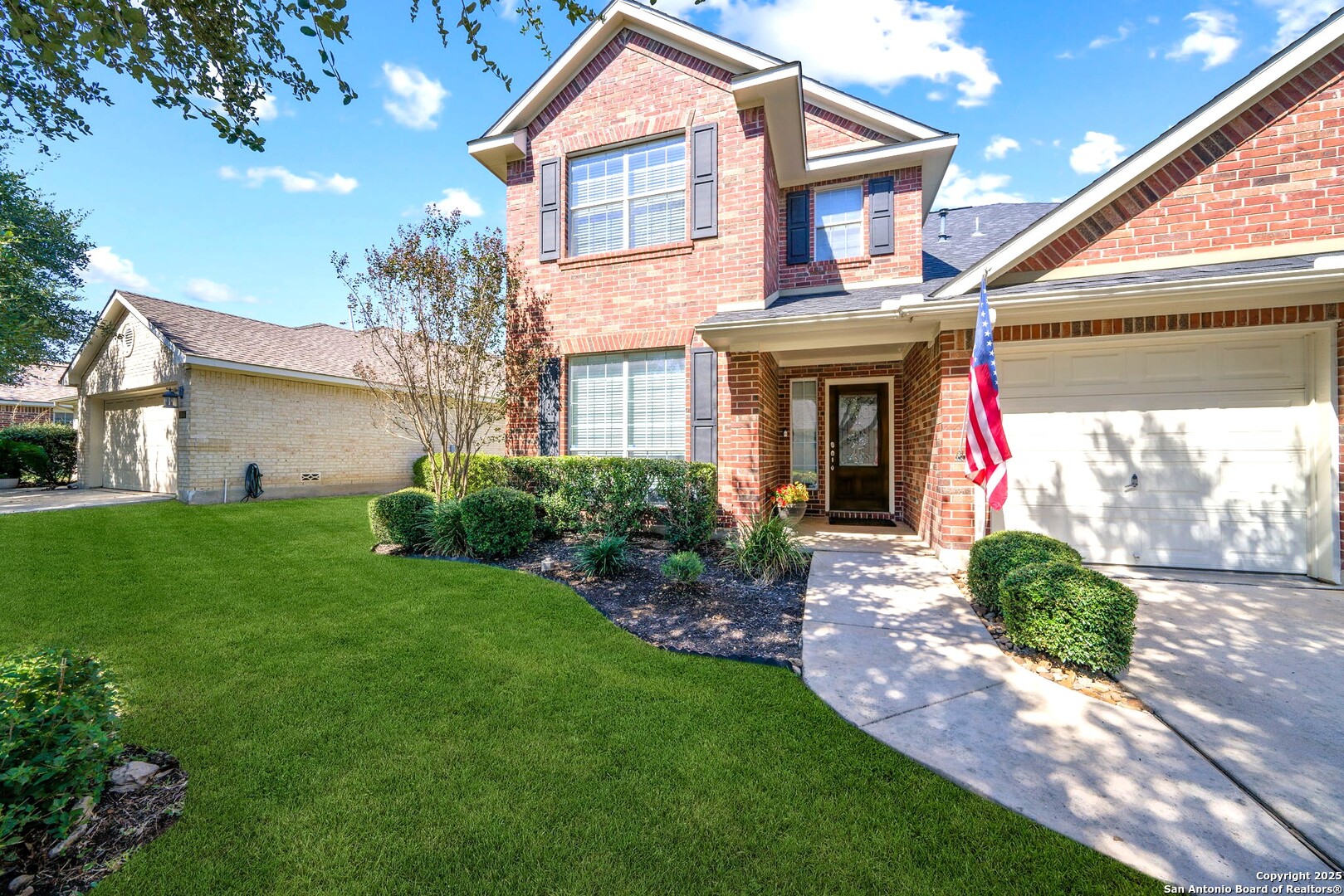 302 ASTER TRAIL