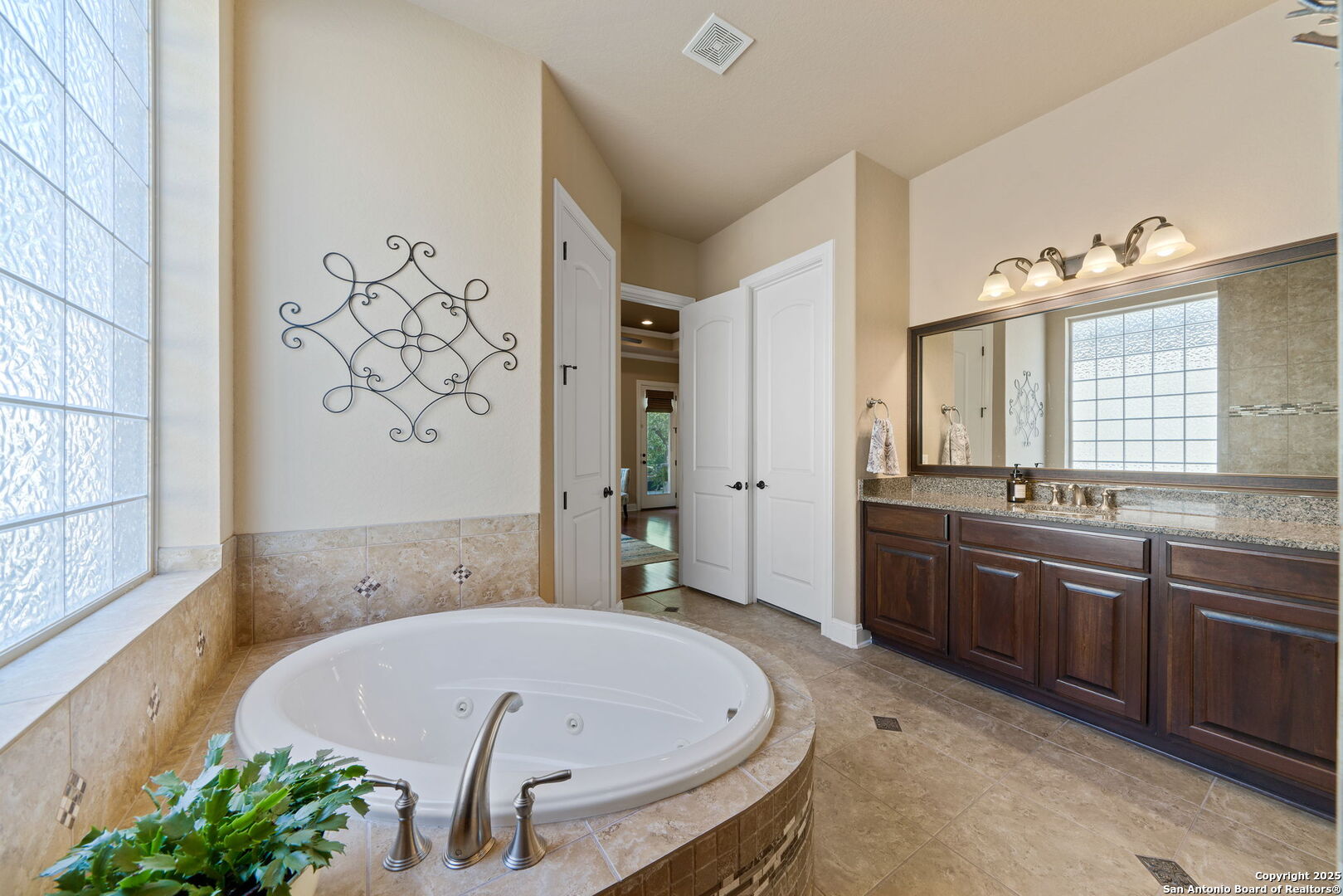 11926 Sandbar Hill