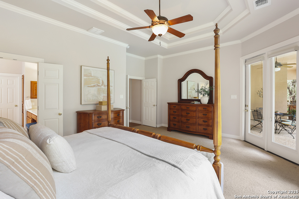 8355 Reunion Oak