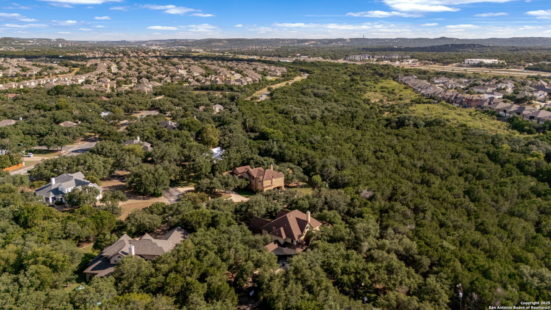 8355 Reunion Oak