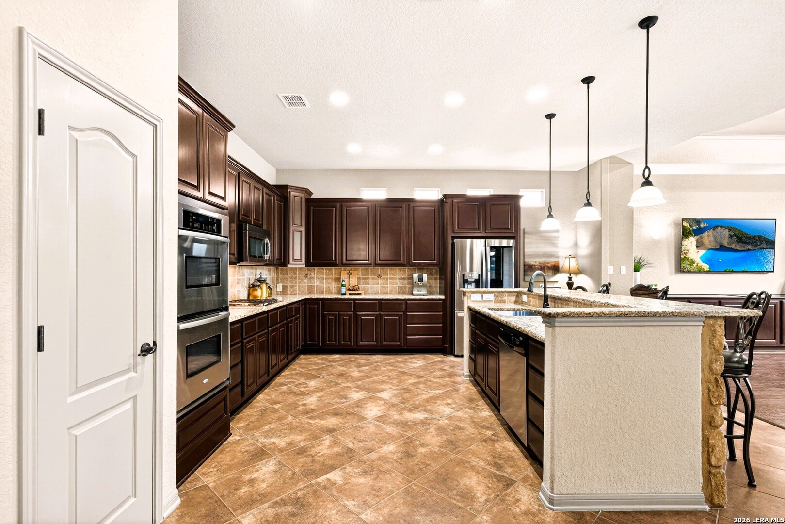 1126 Saddle Horse