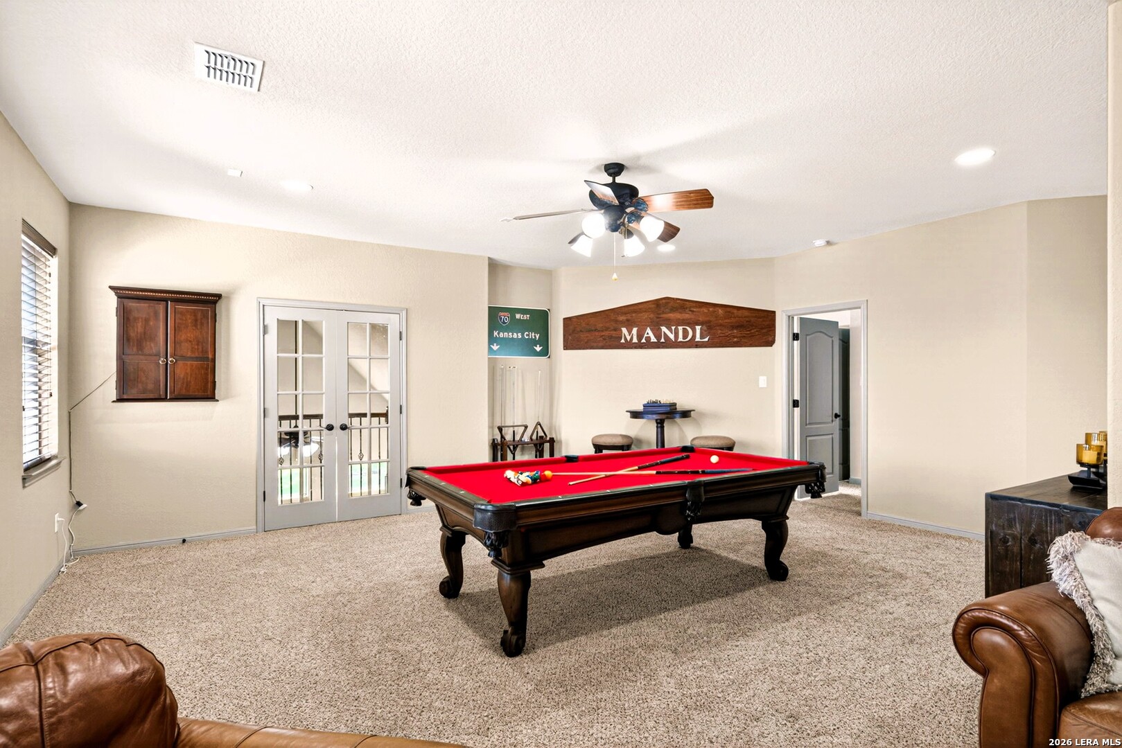 1126 Saddle Horse