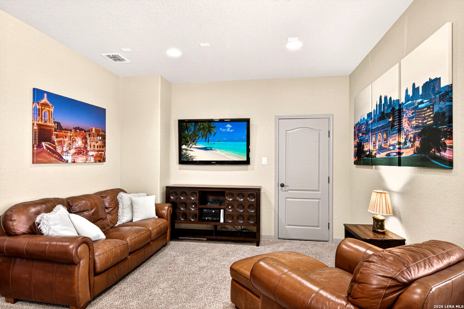 1126 Saddle Horse