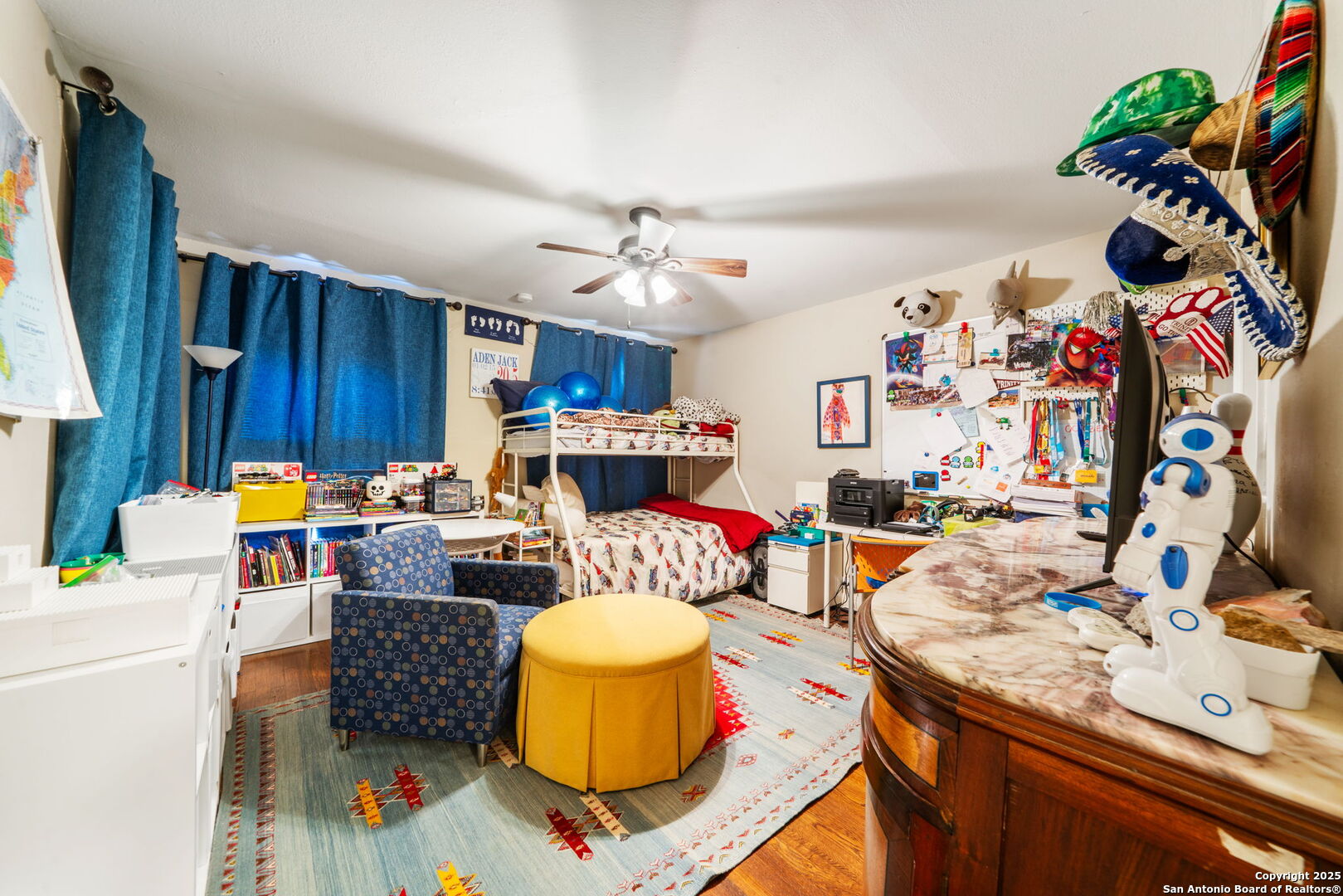 348 FUNSTON PL