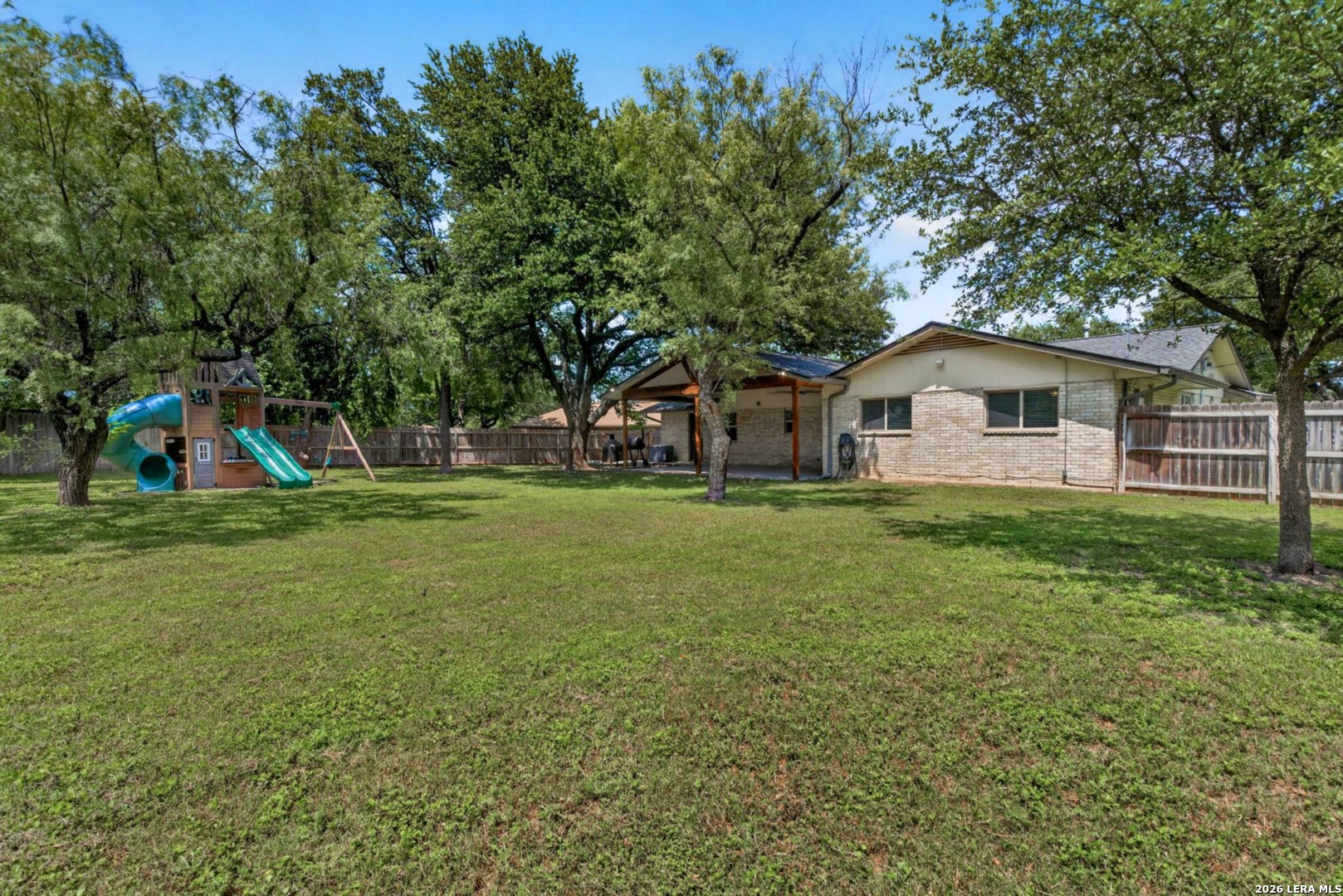 10809 LANDS RUN ST