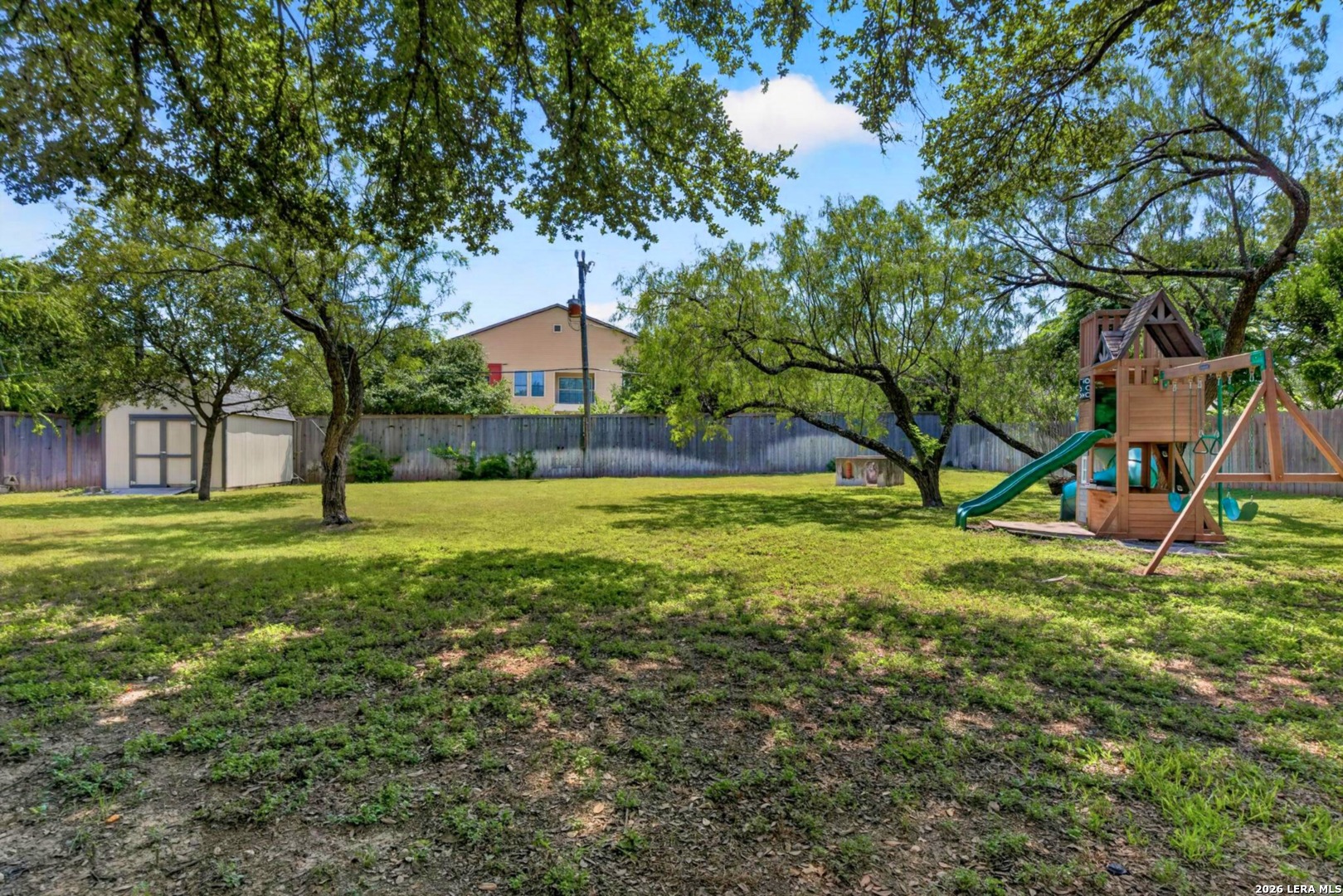 10809 LANDS RUN ST
