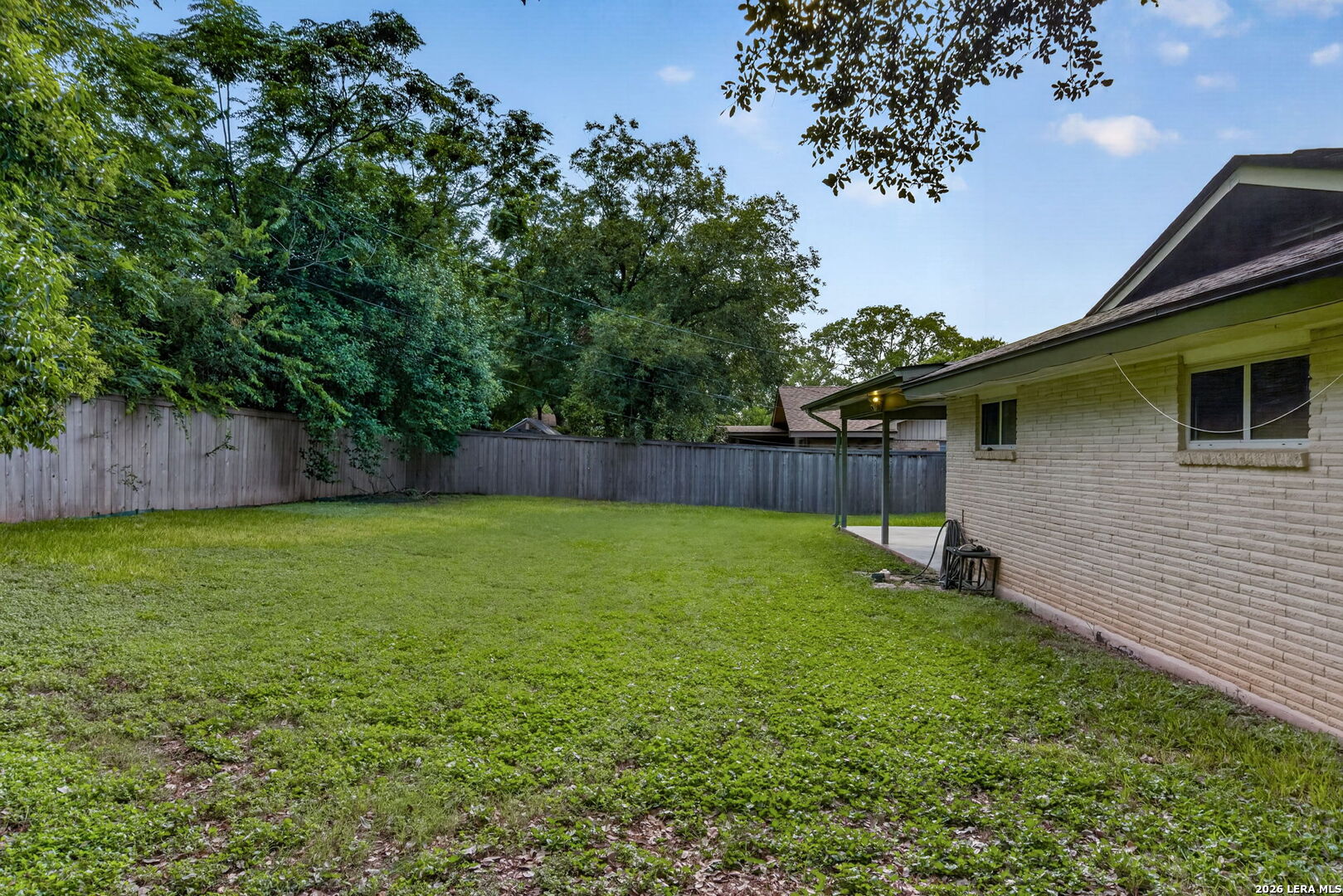 3318 CLEARFIELD DR