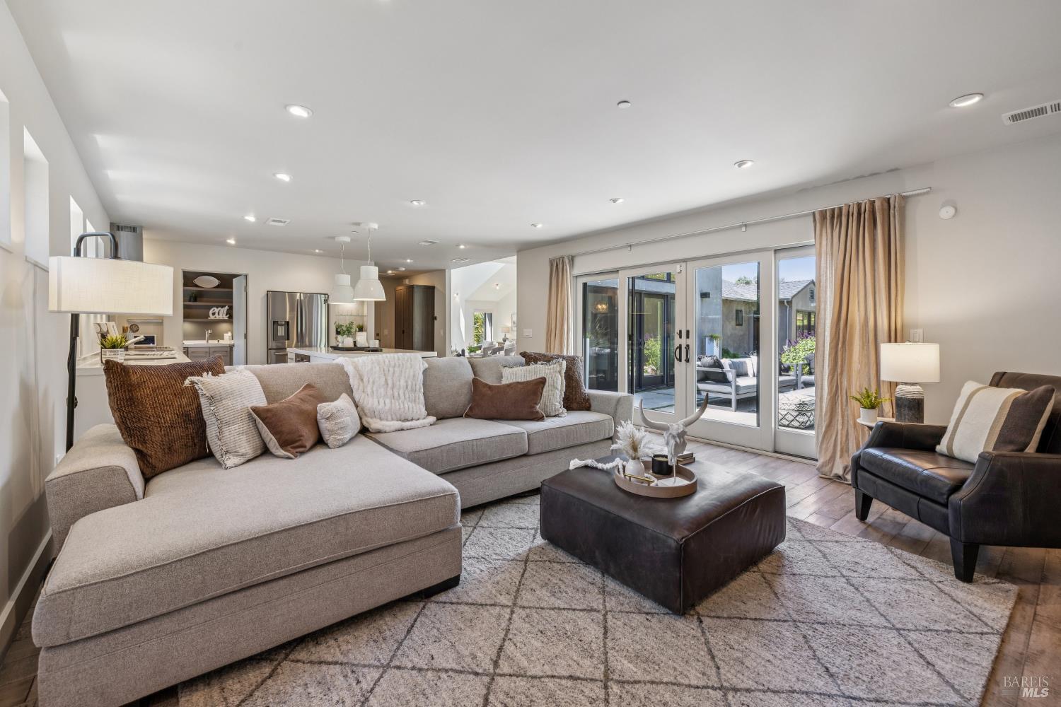 17 Juno Rd