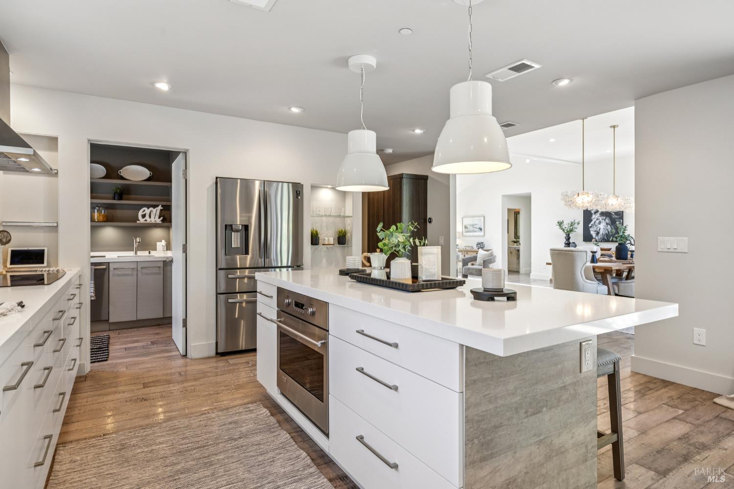 17 Juno Rd
