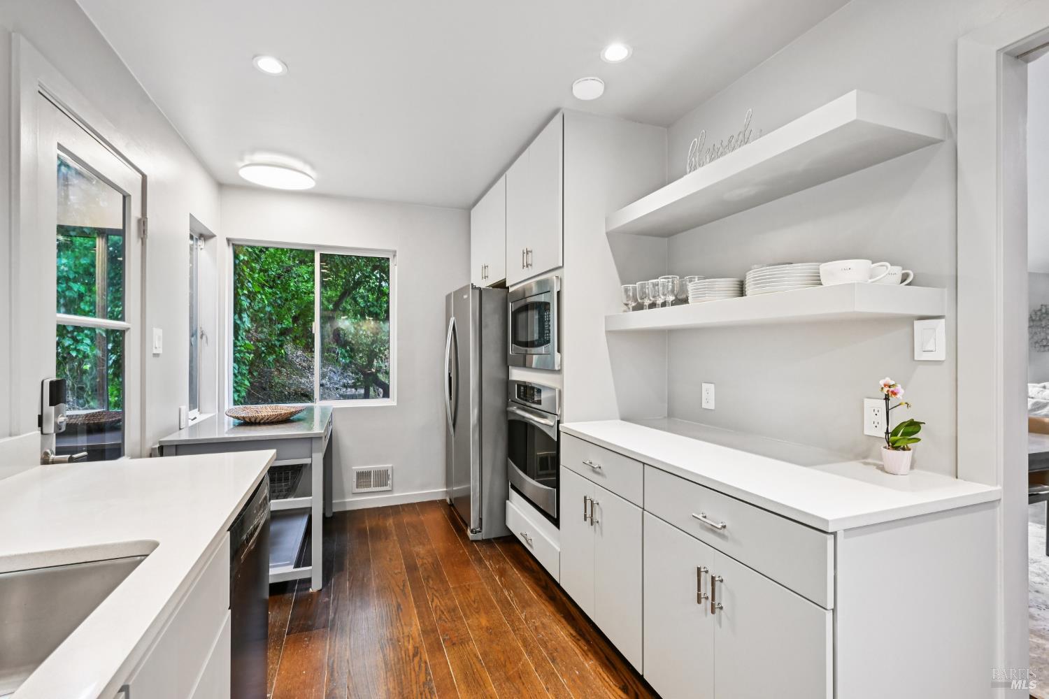 7 Madera Avenue