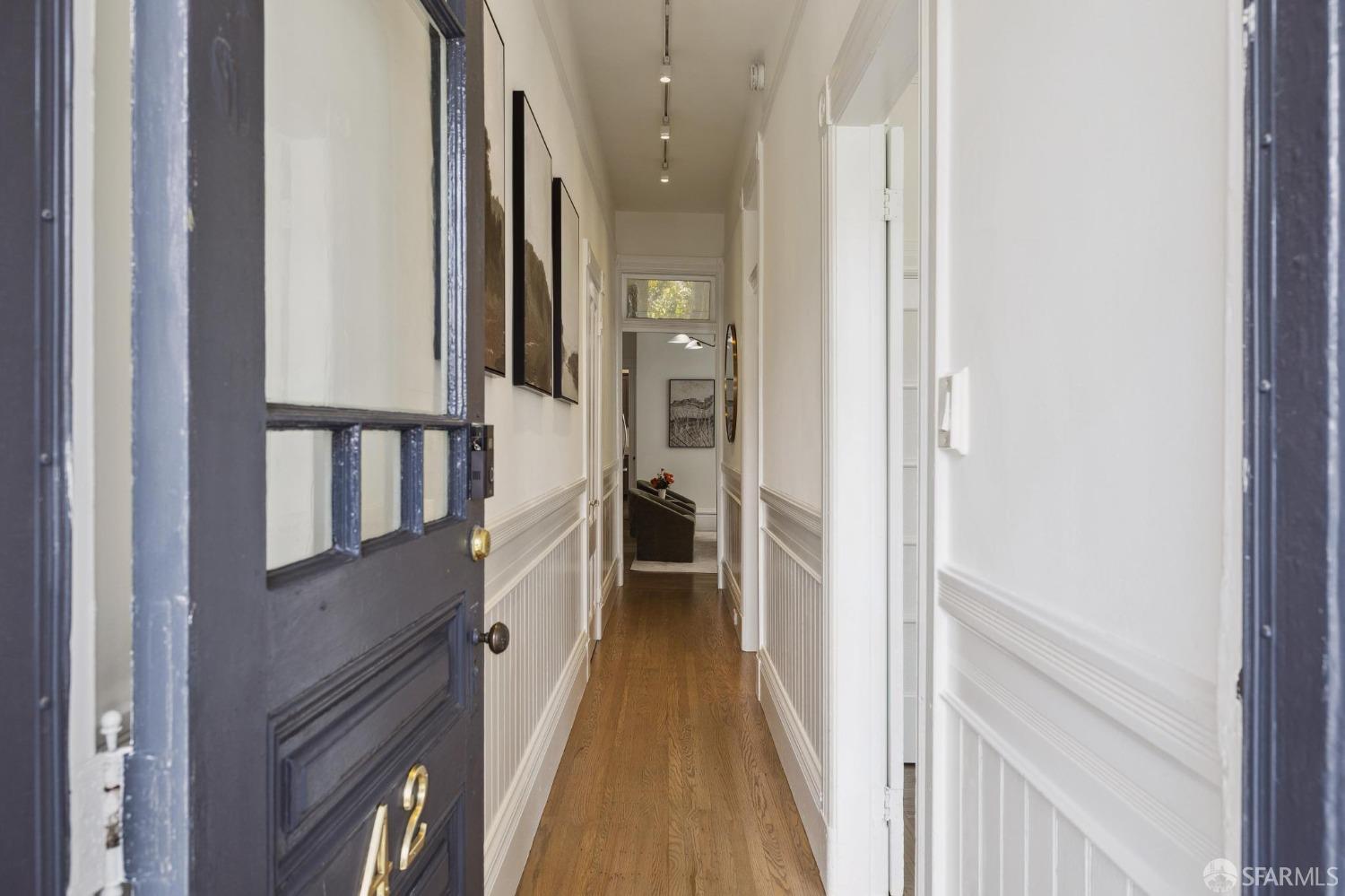 42 Sharon Street